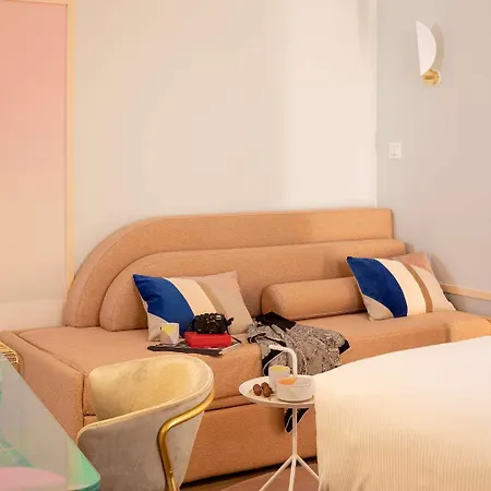 Aiden By Best Western Clermont-Ferrand - Le Magnetic Hotel & Spa