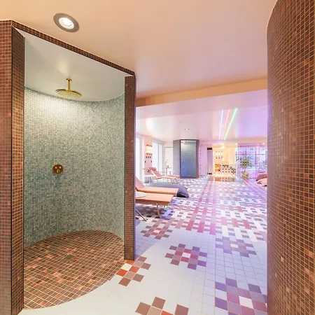 Aiden By Western & ホテル クレルモン・フェラン