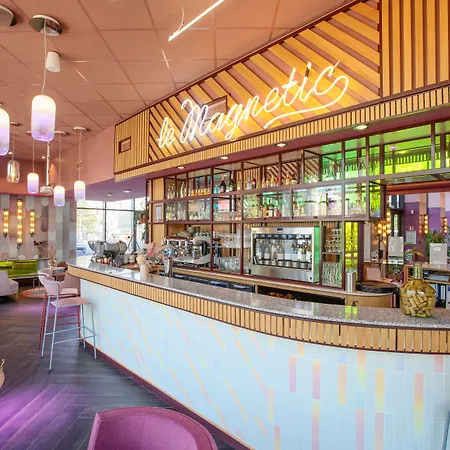 Aiden By Western & ホテル 4*