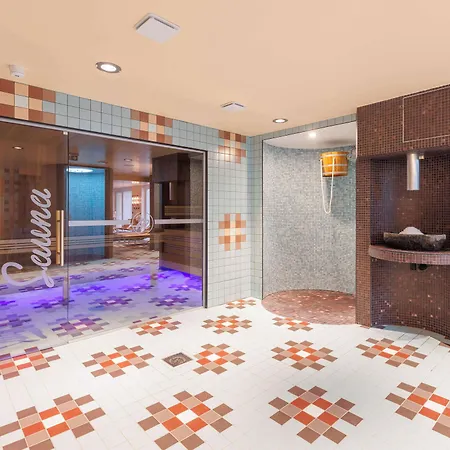 ホテル Aiden By Western & 4*