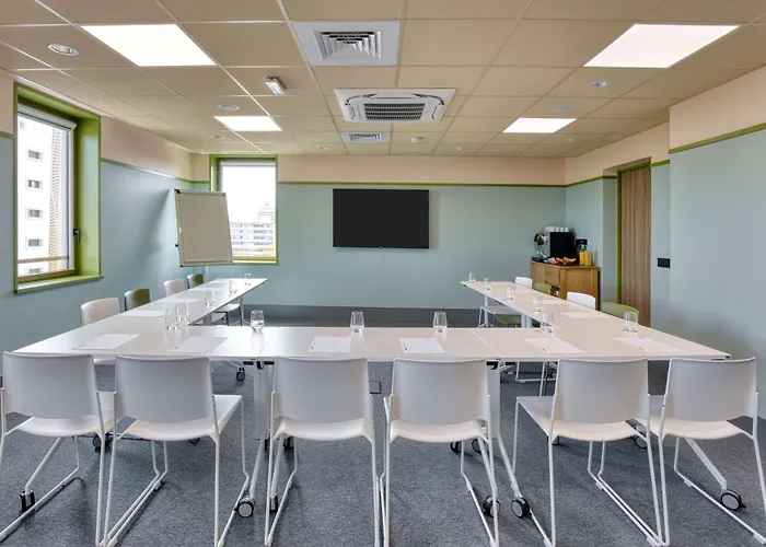 Aiden By Western & Hotel Clermont-Ferrand